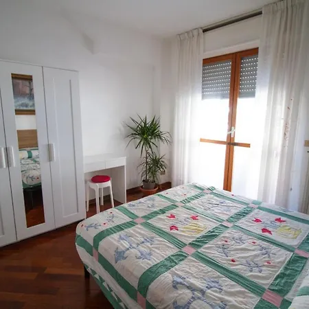 Del Sole * סן בנדטו דל טרנטו