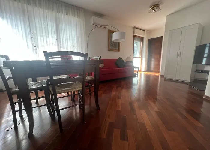 Del Sole Apartment *